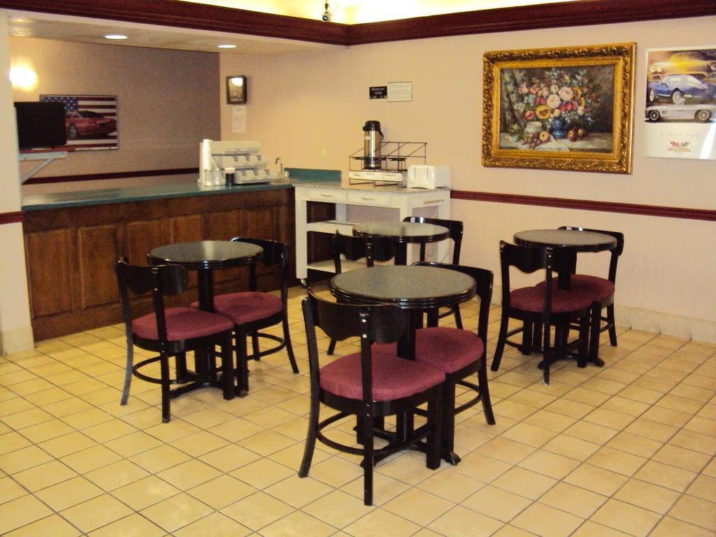 Country Hearth Inn - Bowling Green Ngoại thất bức ảnh